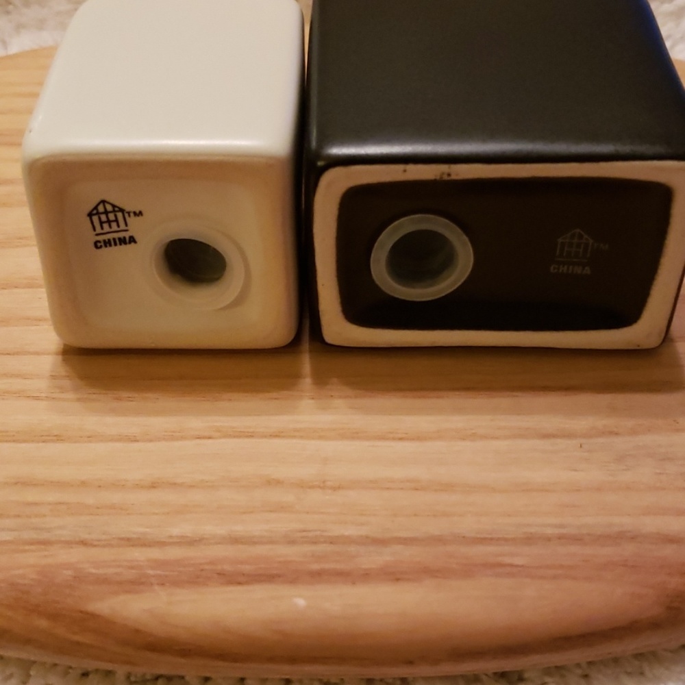 Hearth & Hand | NWT Salt and Pepper Shakers - Picture 4 of 4